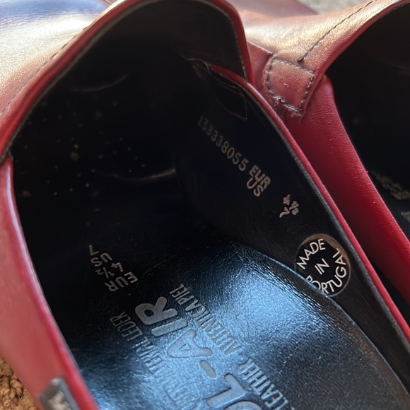 SOLD! Mephisto red mules - Picture 3 of 13